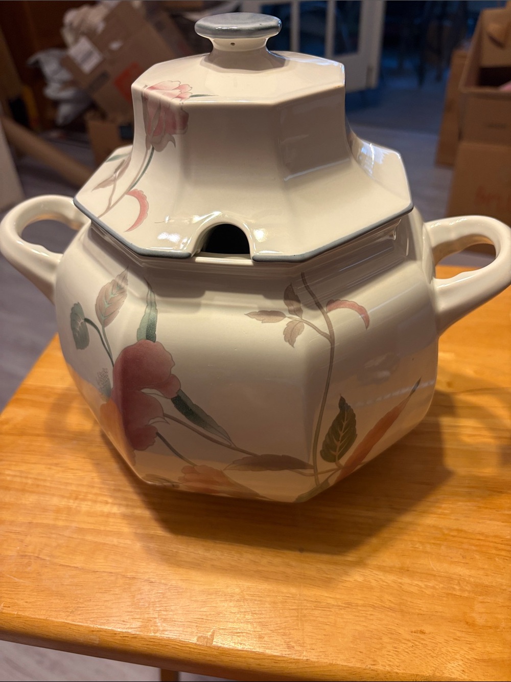 Mikasa Silk Flowers Floral Cream Covered Soup Tureen